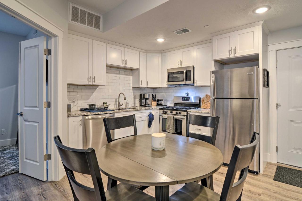 Modern Traverse City Condo About 1 Mi To Bay! Εξωτερικό φωτογραφία