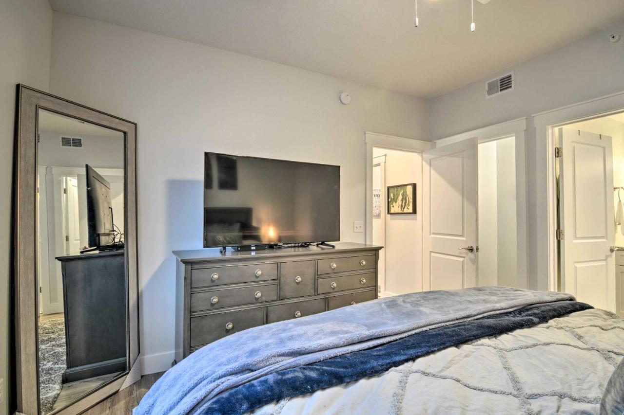 Modern Traverse City Condo About 1 Mi To Bay! Εξωτερικό φωτογραφία