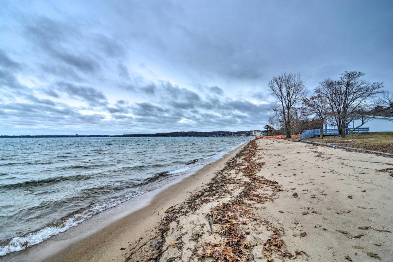 Modern Traverse City Condo About 1 Mi To Bay! Εξωτερικό φωτογραφία