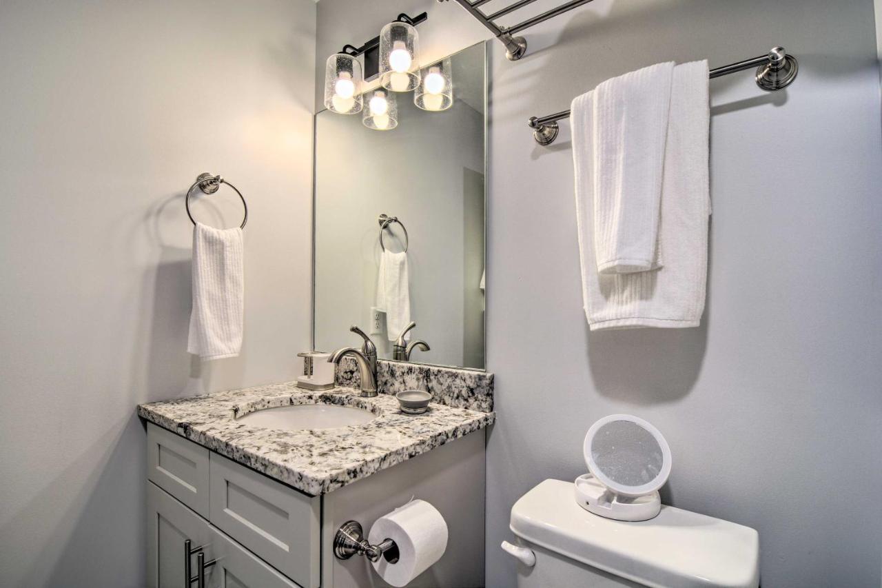 Modern Traverse City Condo About 1 Mi To Bay! Εξωτερικό φωτογραφία