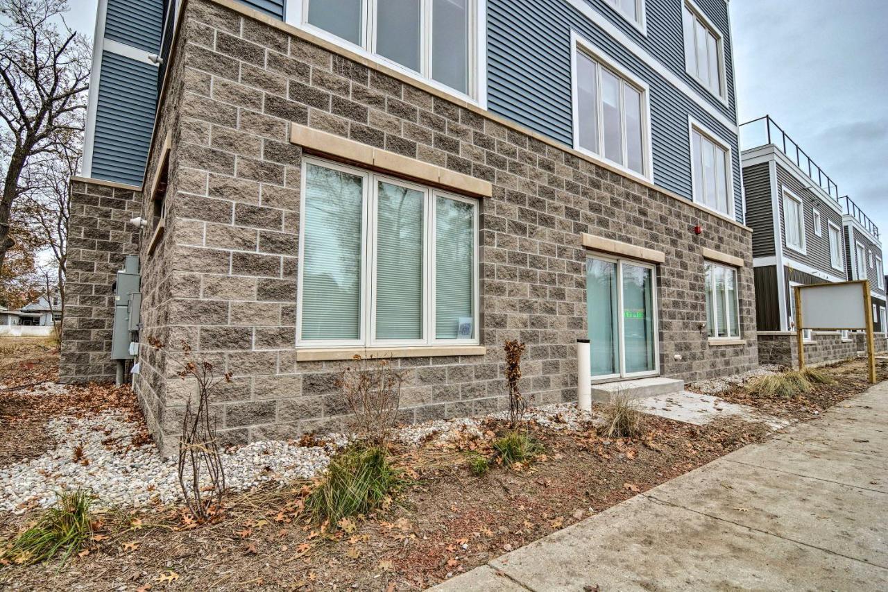 Modern Traverse City Condo About 1 Mi To Bay! Εξωτερικό φωτογραφία